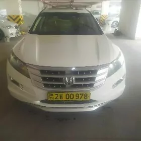 Honda Crosstour 2012