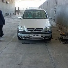 Opel Zafira 2001