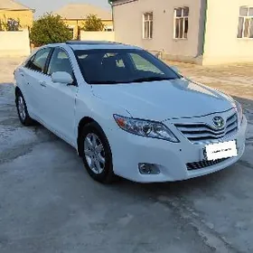 Toyota Camry 2010