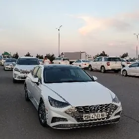 Hyundai Sonata 2021