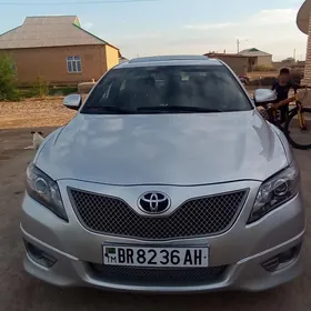 Toyota Camry 2010