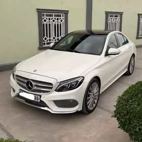Mercedes-Benz C300 2016