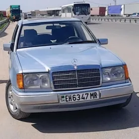 Mercedes-Benz 300E 1989