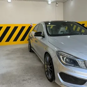 Mercedes-Benz CLA-Class 2015