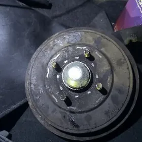 nissan versa yzky baraban stup