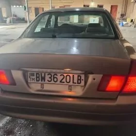 Mitsubishi Diamante 1996