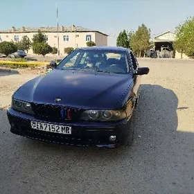BMW E39 2002