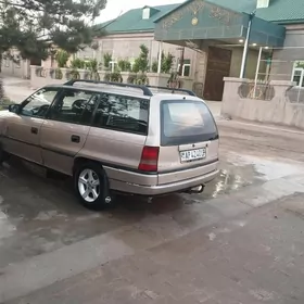 Opel Astra 1996