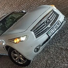 Infiniti FX35 2010