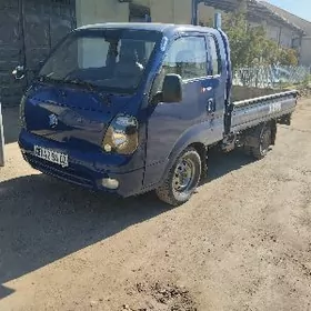Kia Bongo 2005