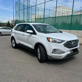 Ford Edge 2022