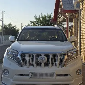 Toyota Land Cruiser Prado 2014