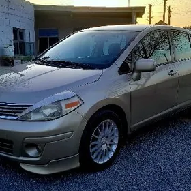 Nissan Versa 2009