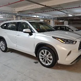 Toyota Highlander 2022