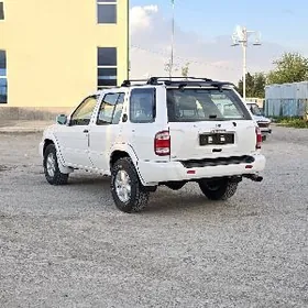 Nissan Pathfinder 2001