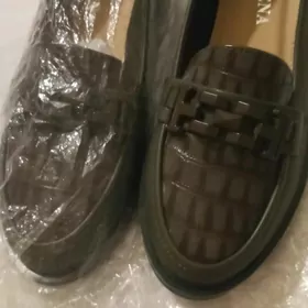 низкие туфли новые