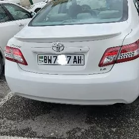 Toyota Camry 2010