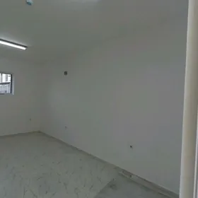 PODWAL YARYM YERZEMIN