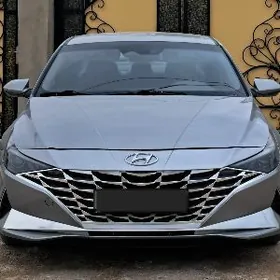 Hyundai Elantra 2021