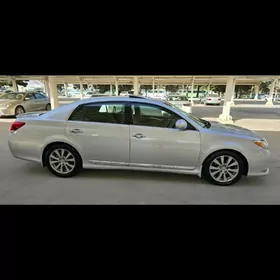 Toyota Avalon 2012