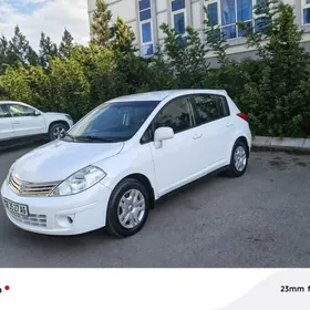 Nissan Versa 2010