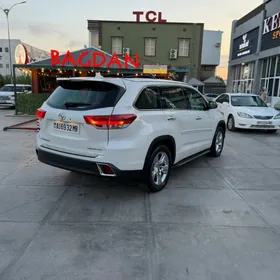Toyota Highlander 2019