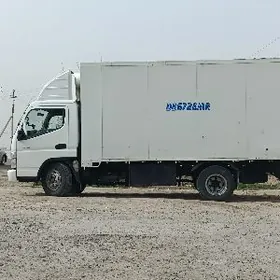 Mitsubishi Canter 2005