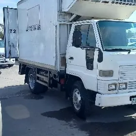 Mitsubishi Canter 1998