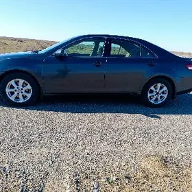 Toyota Camry 2011