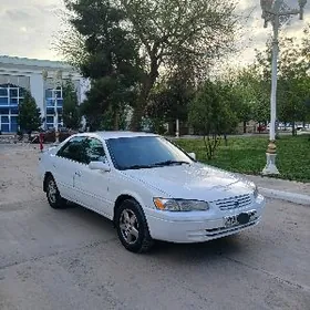 Toyota Camry 1998