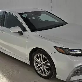 Toyota Camry 2022