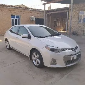 Toyota Corolla 2014