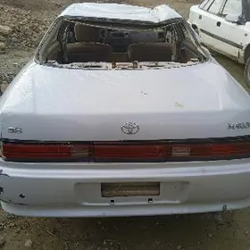 Toyota Mark II 1995