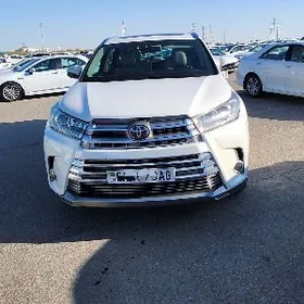 Toyota Highlander 2016