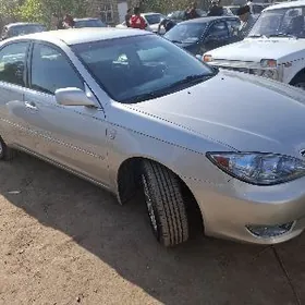 Toyota Camry 2005