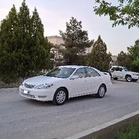 Toyota Camry 2005