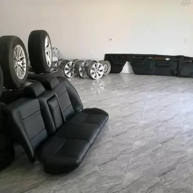 bmw angar awtoşaýlar