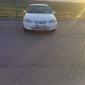 Toyota Camry 1998