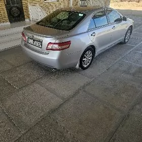 Toyota Camry 2010