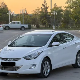 Hyundai Elantra 2011