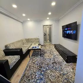 9 mkrn 3 komnat arenda