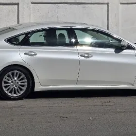 Toyota Avalon 2013