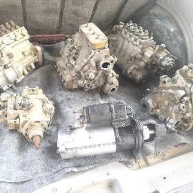 Стартер, топливной насос