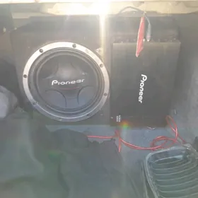 pioner bocka usilitel