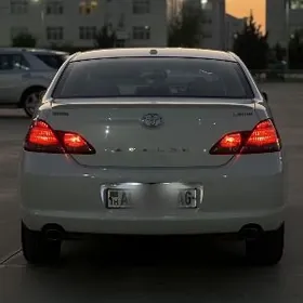 Toyota Avalon 2008