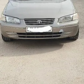 Toyota Camry 1998