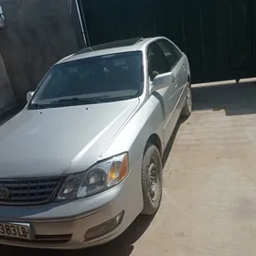 Toyota Avalon 2000