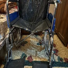 инвалидная коляска