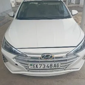 Hyundai Elantra 2021
