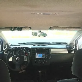 Nissan Versa 2009